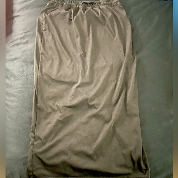 Two piece crop top with skirt - Picture 2 of 3